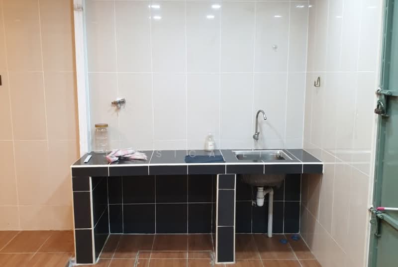 2-storey Terraced House for Sale in Bandar Menjalara (Kuala Lumpur) - Jessica Lim - Kitchen - PropertyGuru.com.my