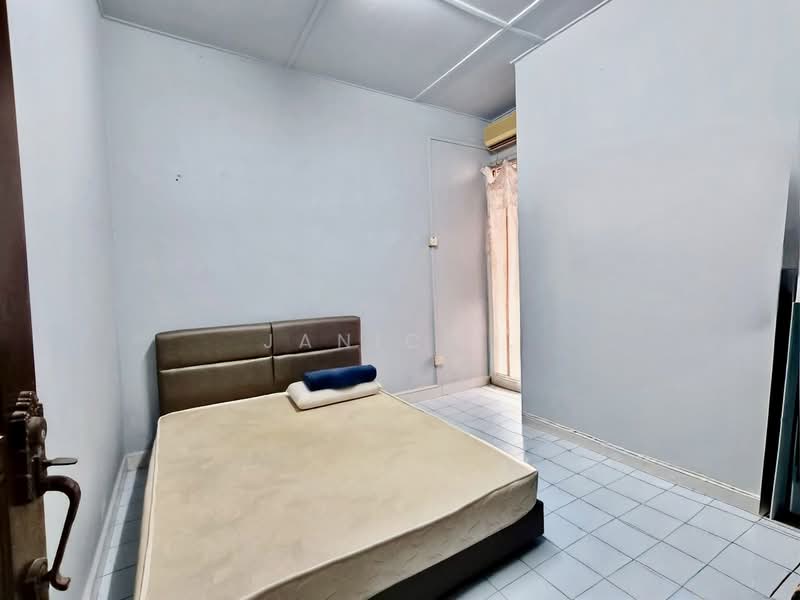 1-storey Terraced House for Sale in Taman Johor Jaya (Johor Bahru) - Janice . - PropertyGuru.com.my