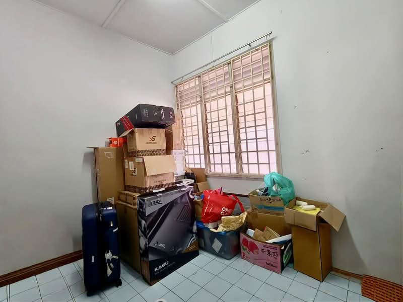 1-storey Terraced House for Sale in Taman Johor Jaya (Johor Bahru) - Janice . - PropertyGuru.com.my