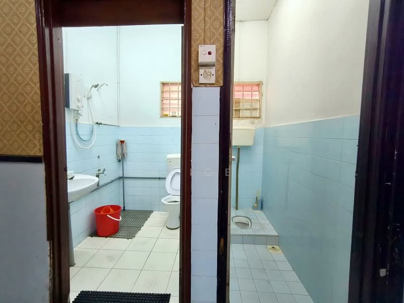 1-storey Terraced House for Sale in Taman Johor Jaya (Johor Bahru) - Janice . - PropertyGuru.com.my