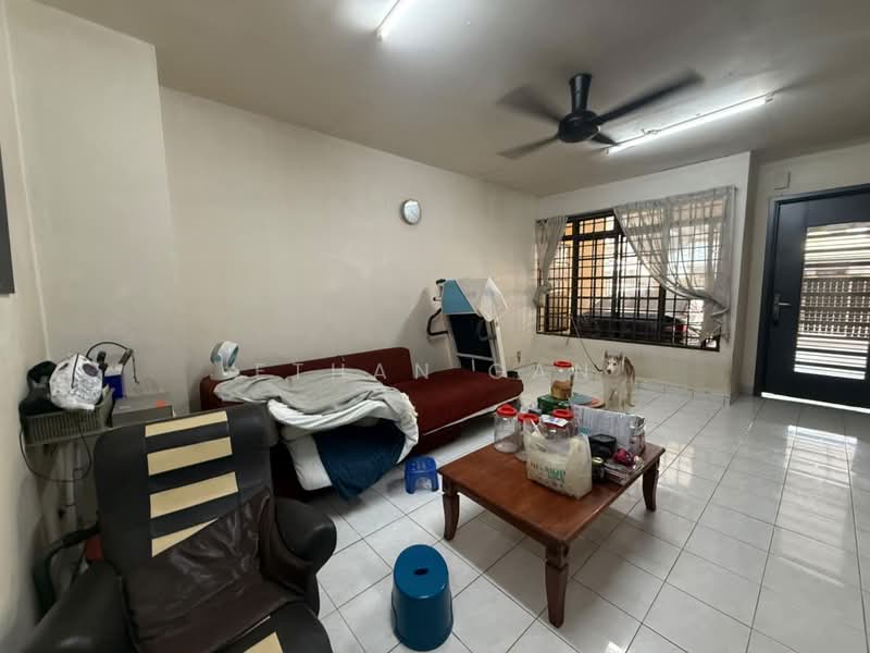 1.5-storey Terraced House for Sale in Bandar Seri Alam (Masai) - Ethan Gan - PropertyGuru.com.my