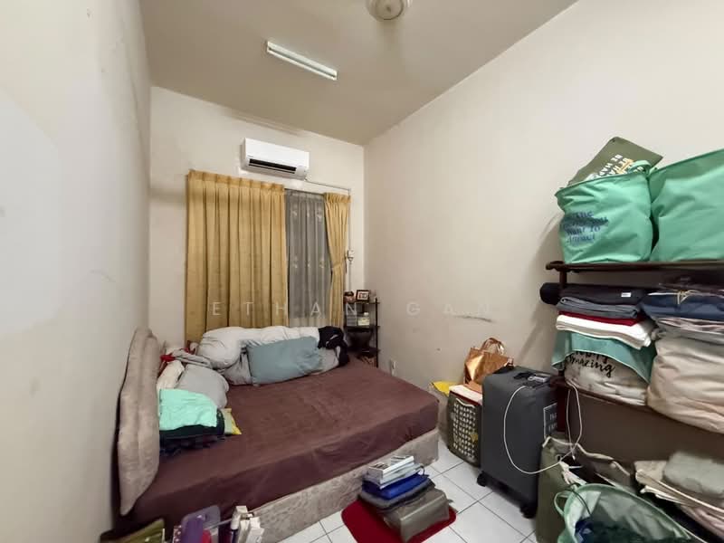 1.5-storey Terraced House for Sale in Bandar Seri Alam (Masai) - Ethan Gan - PropertyGuru.com.my