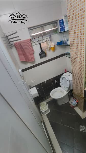Flat for Sale at Green Garden - Edwin Ng - Bathroom - PropertyGuru.com.my