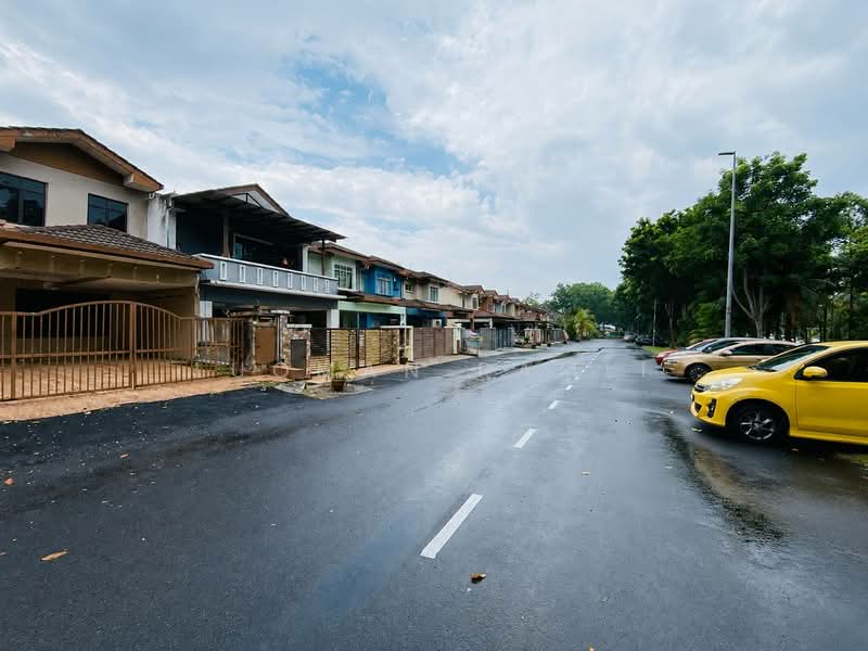 Rumah Teres 2 Tingkat untuk Dijual di Bangi (Selangor) - Luqman Ramli - Exterior - PropertyGuru.com.my