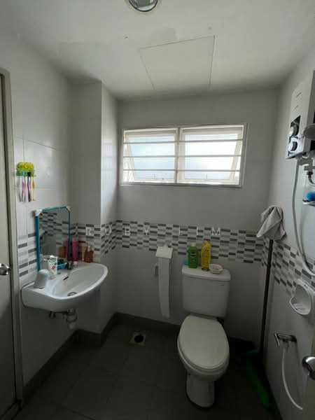 Rumah Teres 3 Tingkat untuk Dijual di Bukit Jalil (Kuala Lumpur) - Ruby Lim - Bathroom - PropertyGuru.com.my