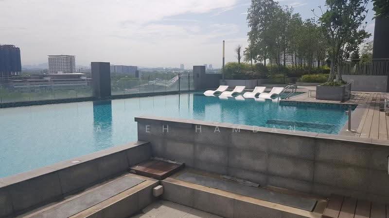 Kediaman Servis untuk Disewa di Emira Residence - Salleh Hamdan - Pool - PropertyGuru.com.my