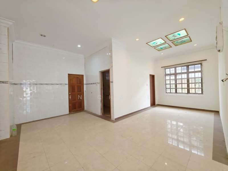 Rumah Banglo untuk Dijual di Taman Century (Johor Bahru) - Jiin Chai Lee - PropertyGuru.com.my