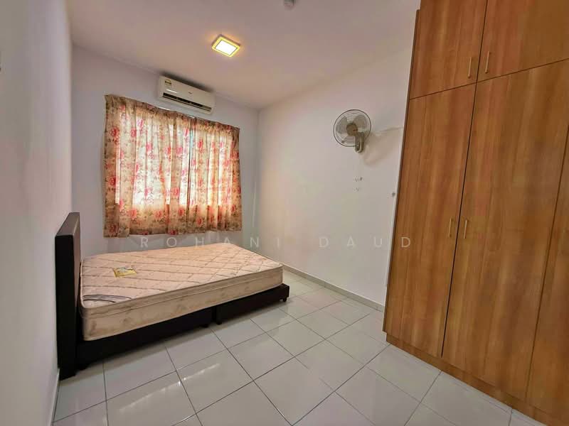 Kondominium untuk Disewa di Residensi Adelia 2 - Rohani Daud - Bedroom - PropertyGuru.com.my