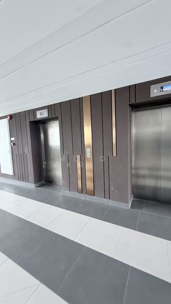 Kondominium untuk Dijual di d'Brightton - Mohd Zakri Mohd Zamberi - Corridor - PropertyGuru.com.my
