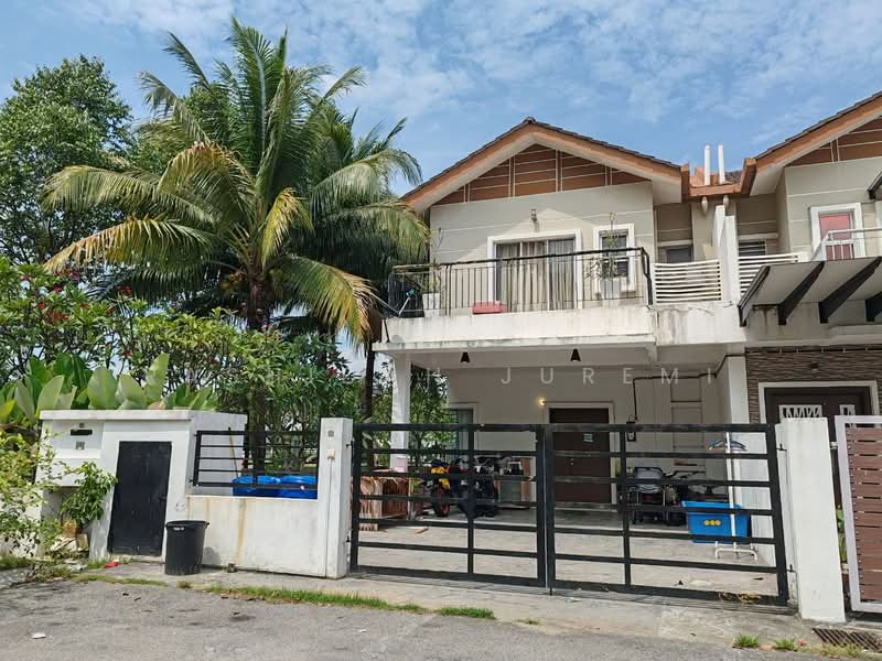 Semi-Detached House for Sale in Taman Desiran Bayu (Puchong) - Rashidah Juremi - Exterior - PropertyGuru.com.my
