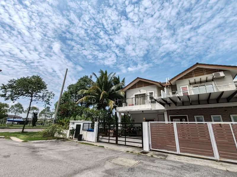 Semi-Detached House for Sale in Taman Desiran Bayu (Puchong) - Rashidah Juremi - Exterior - PropertyGuru.com.my