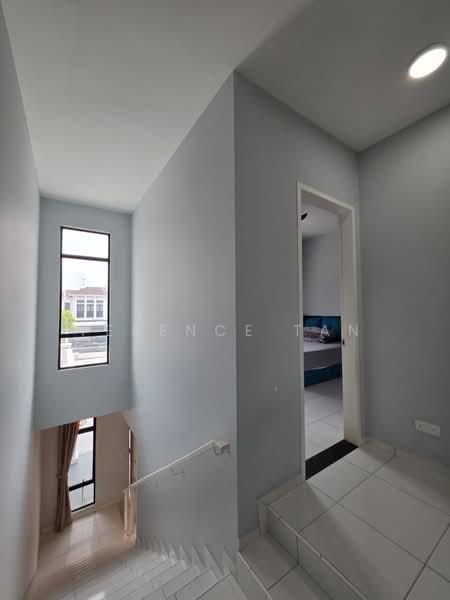 Rumah Teres 2-Tingkat untuk Dijual di Kota Masai (Pasir Gudang) - Terence Tan - Corridor - PropertyGuru.com.my