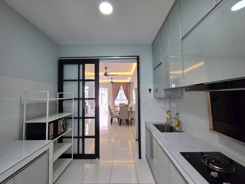 Rumah Teres 2-Tingkat untuk Dijual di Kota Masai (Pasir Gudang) - Terence Tan - Kitchen - PropertyGuru.com.my