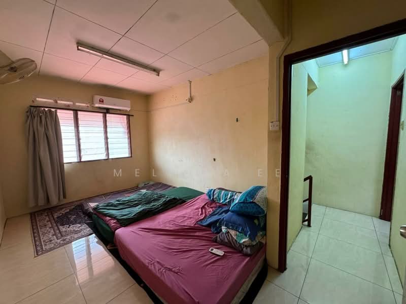 Rumah Teres 2 Tingkat untuk Dijual di Bandar Seri Alam (Masai) - Melinda Ee - Bedroom - PropertyGuru.com.my