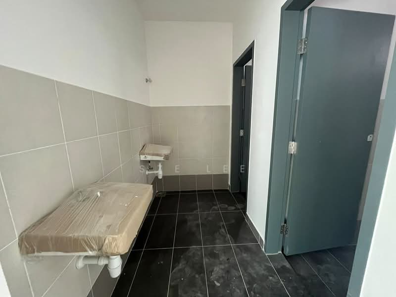 Kedai untuk Disewa di Permas Jaya (Johor Bahru) - Sze Lee - Bathroom - PropertyGuru.com.my