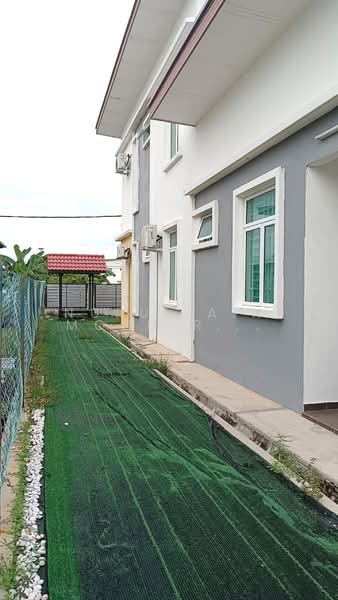 Bungalow for Sale in Alor Gajah (Melaka) - Nurul Ain Mohd Razali - Exterior - PropertyGuru.com.my