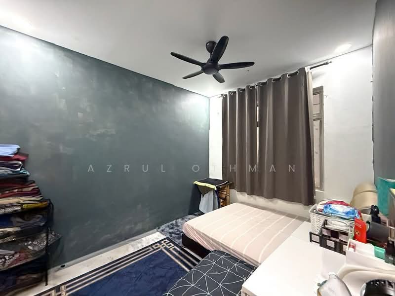 1-storey Terraced House for Sale in Senawang (Negeri Sembilan) - Azrul Othman - Bedroom - PropertyGuru.com.my