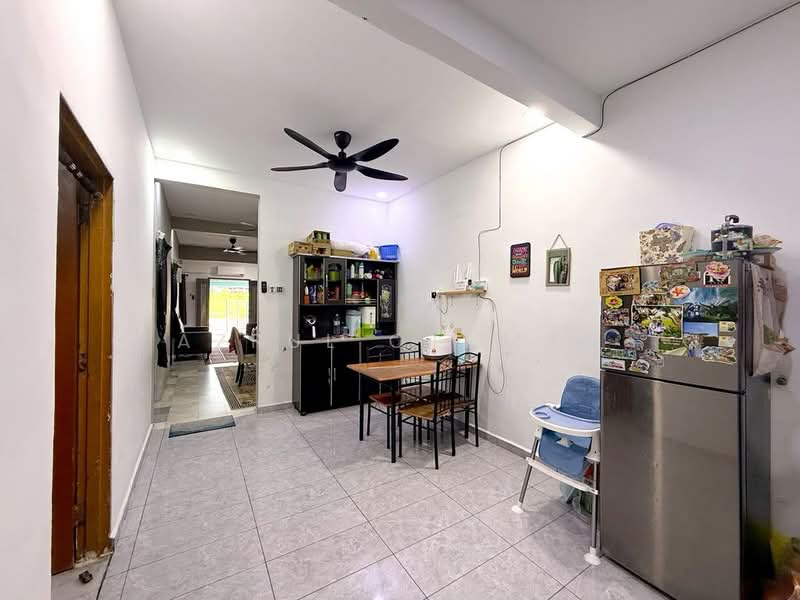 1-storey Terraced House for Sale in Senawang (Negeri Sembilan) - Azrul Othman - Interior - PropertyGuru.com.my