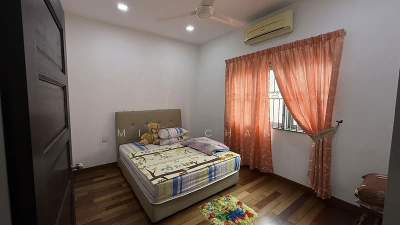 Rumah Teres 2 Tingkat untuk Dijual di Taman Chi Liung (Klang) - Milo Chan - Bedroom - PropertyGuru.com.my