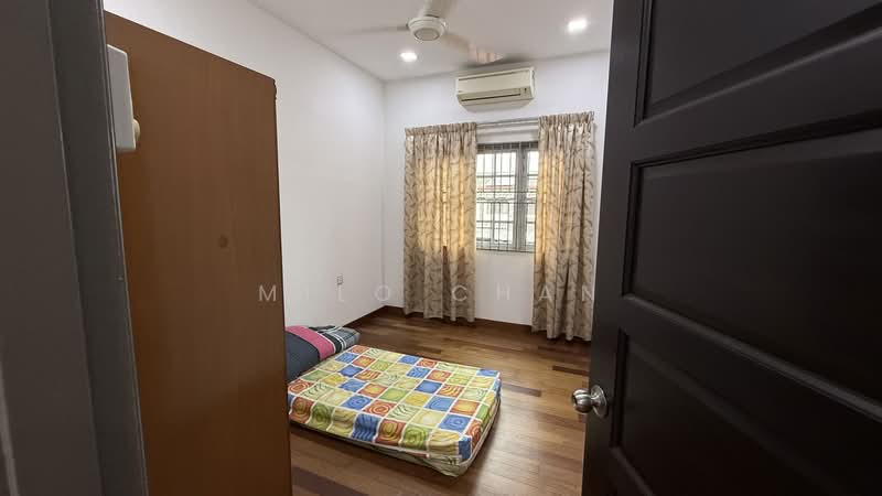 Rumah Teres 2 Tingkat untuk Dijual di Taman Chi Liung (Klang) - Milo Chan - Bedroom - PropertyGuru.com.my