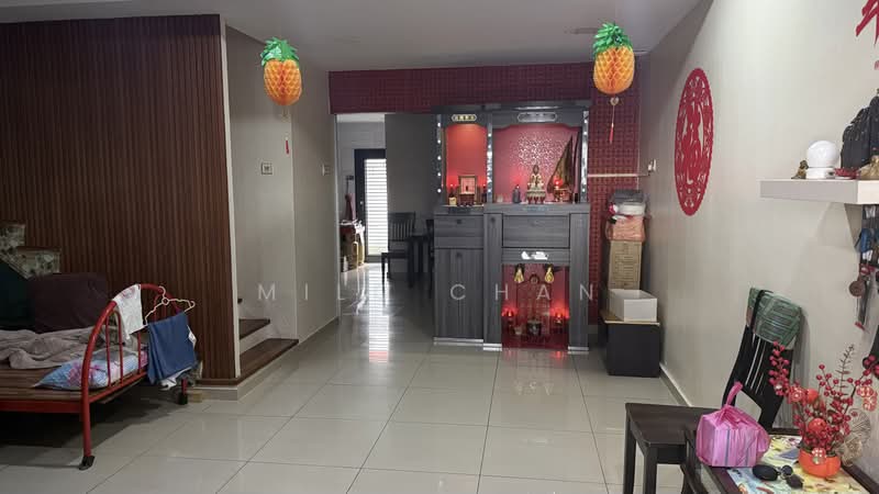 Rumah Teres 2 Tingkat untuk Dijual di Taman Chi Liung (Klang) - Milo Chan - Living Room - PropertyGuru.com.my