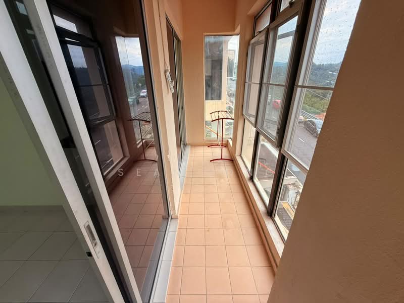 Rumah Bandar untuk Dijual di Batu Caves (Selangor) - Sean Yong - Balcony - PropertyGuru.com.my