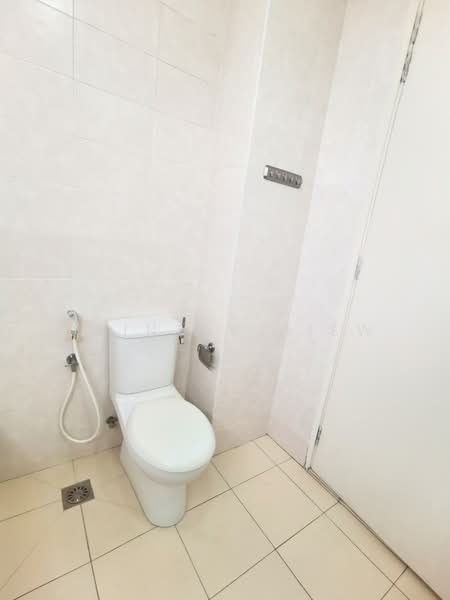 Kondominium untuk Dijual di Casa Kiara II - Quintus Hiew - Bathroom - PropertyGuru.com.my