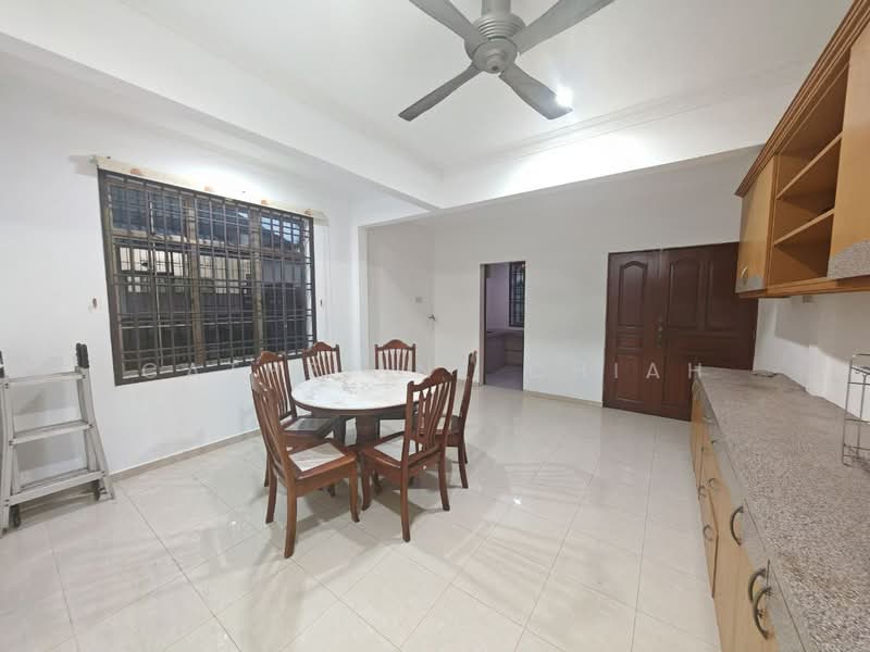 Rumah Teres untuk Disewa di Kulai (Johor) - Catherine Chiah - Dining Room - PropertyGuru.com.my