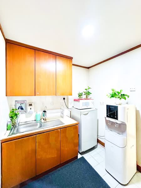 Office for Rent in Kuala Lumpur (Kuala Lumpur) - Peggy Lim - Kitchen - PropertyGuru.com.my