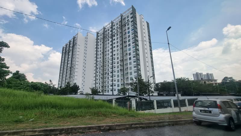 Kondominium untuk Dijual di Hijauan Puteri Condominium - Chee Onn Lee - Exterior - PropertyGuru.com.my