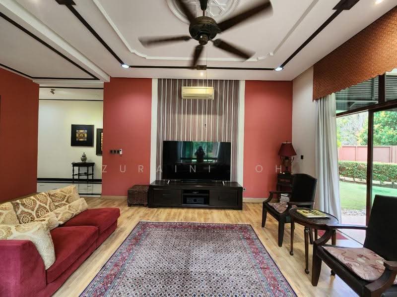 Bungalow House untuk Dijual di Bukit Jelutong (Shah Alam) - Zuraini Soh - Living Room - PropertyGuru.com.my