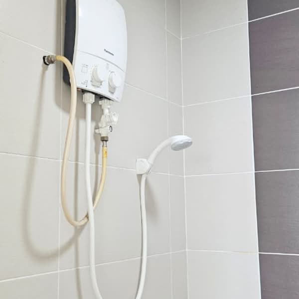 Servis Apartment untuk Dijual di Avenue Garden - Ann Khor - Bathroom - PropertyGuru.com.my