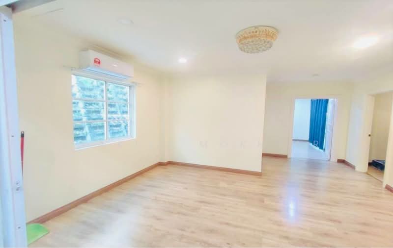 Rumah Banglo untuk Disewa di Sultan Abdul Aziz Shah Golf & Country Club (Shah Alam) - Syakila Mokhtar - Living Room - PropertyGuru.com.my
