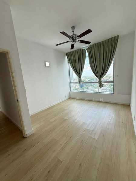 Servis Apartment untuk Disewa di Greenfield Regency - April Chin - Living Room - PropertyGuru.com.my