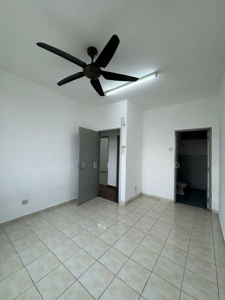 Apartment for Sale at Indah Court Apartment - Daniel Yong - Interior - PropertyGuru.com.my