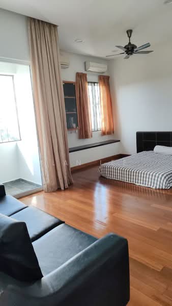 Bungalow for Sale in Taman Villa Heights 2 (Kajang) - Alan Lee - Bedroom - PropertyGuru.com.my