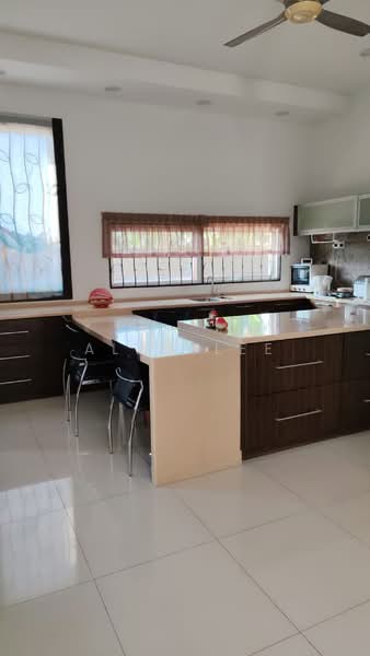 Bungalow for Sale in Taman Villa Heights 2 (Kajang) - Alan Lee - Kitchen - PropertyGuru.com.my