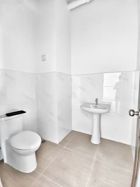 Pejabat untuk Disewa di Forest City (Gelang Patah) - Purple Heng - PropertyGuru.com.my