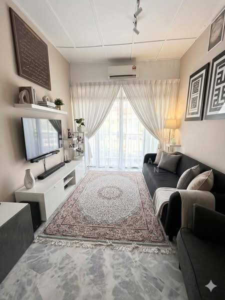 Apartment for Sale at Desa Temenggong Apartment - Shafika Shahidin - Living Room - PropertyGuru.com.my