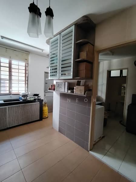 Rumah Berkembar untuk Dijual di Taman Paramount (Petaling Jaya) - KAT NEOH - Kitchen - PropertyGuru.com.my