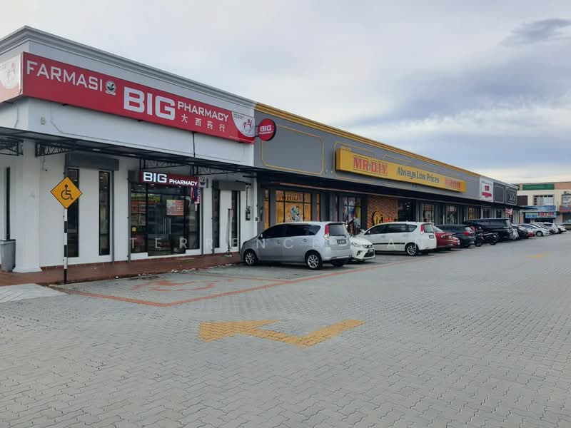 Shop / Office for Sale in Gelang Patah (Johor) - Terrence Gan - Exterior - PropertyGuru.com.my