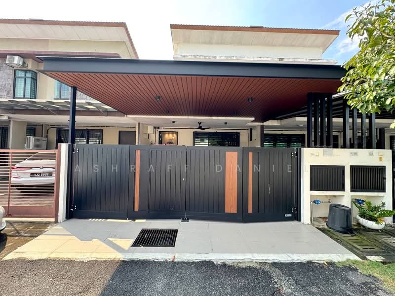 Rumah Teres 2 Tingkat untuk Dijual di Taman Saujana KLIA (Sepang) - Ashraff Daniel - Exterior - PropertyGuru.com.my
