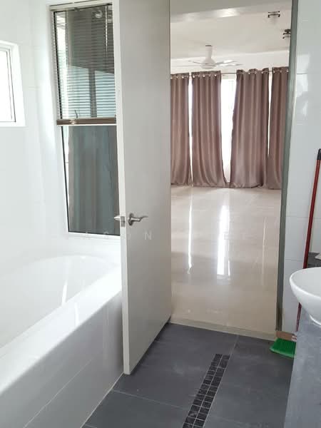 Service Residence for Rent at Ritze Perdana 2 - Jason Chee - Bathroom - PropertyGuru.com.my