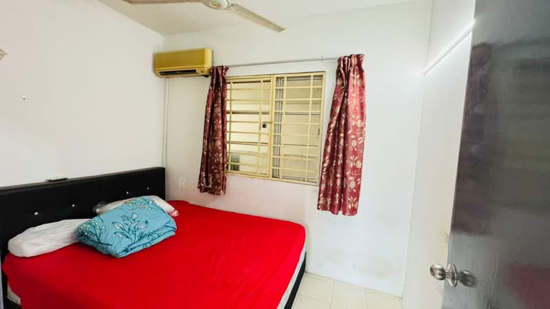 Apartment for Sale at Vistaria - Ruby Lim - Bedroom - PropertyGuru.com.my