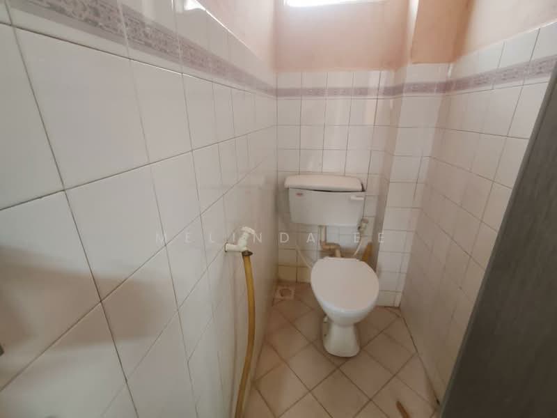 Rumah Flat untuk Dijual di Kenari - Melinda Ee - Bathroom - PropertyGuru.com.my