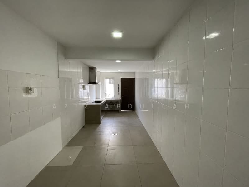 Rumah Teres 1.5 Tingkat untuk Dijual di Usj 2 (Subang Jaya) - Aziz Abdullah - PropertyGuru.com.my