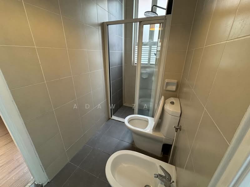 Terraced House for Rent in Shah Alam (Selangor) - Adaw Zain - Bathroom - PropertyGuru.com.my