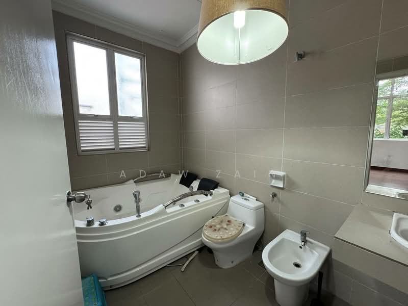 Terraced House for Rent in Shah Alam (Selangor) - Adaw Zain - Bathroom - PropertyGuru.com.my