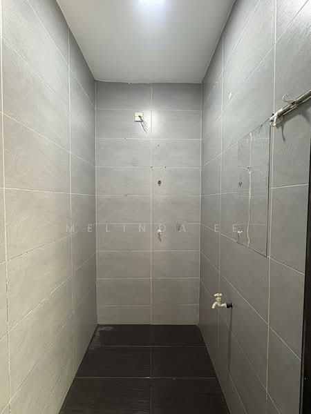 Rumah Teres 1 Tingkat untuk Dijual di Taman Johor Jaya (Johor Bahru) - Melinda Ee - Bathroom - PropertyGuru.com.my