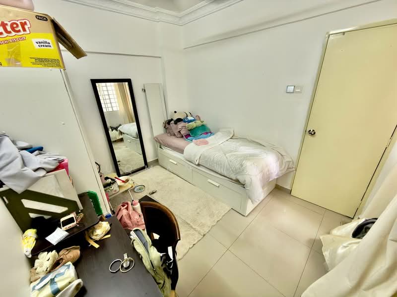 Kondominium untuk Dijual di Sri Lata @ Desa Petaling - Luqman Ramli - Bedroom - PropertyGuru.com.my